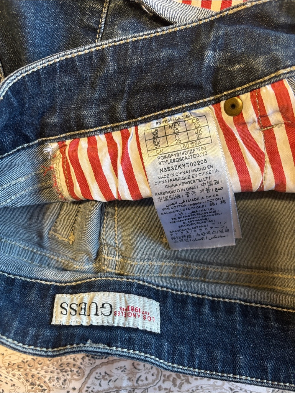 GUESS Blue Denim Star-Print Cutoff Shorts with Red-White Liner - Picture 4 of 4